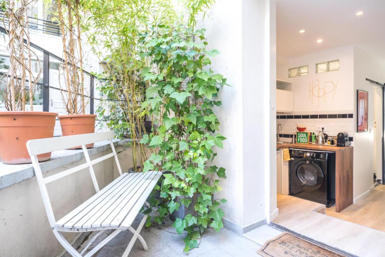 Happy Days - Eiffel Studio & Terrasse Apartment Paris Ngoại thất bức ảnh